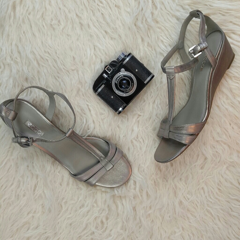 Ecco Women's Silver Sandals